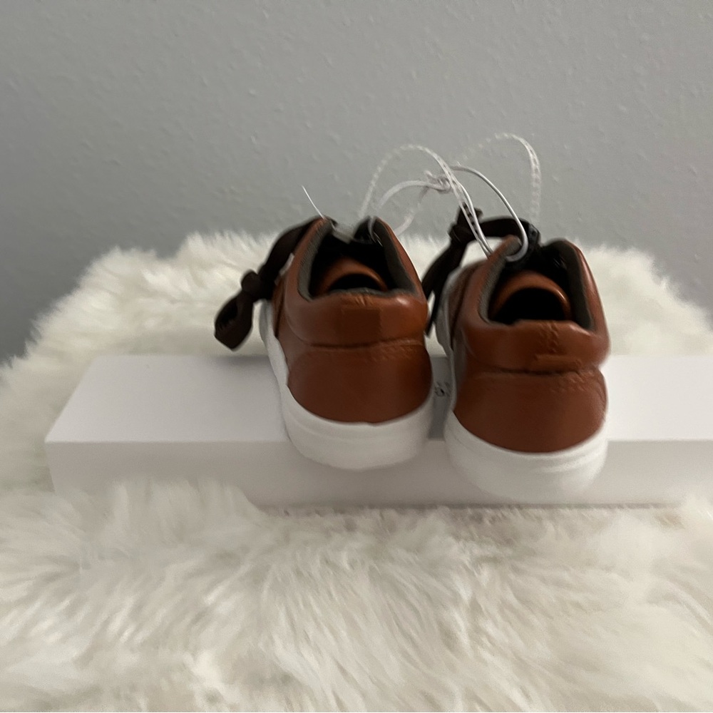 New brown walkers - Picture 3 of 3